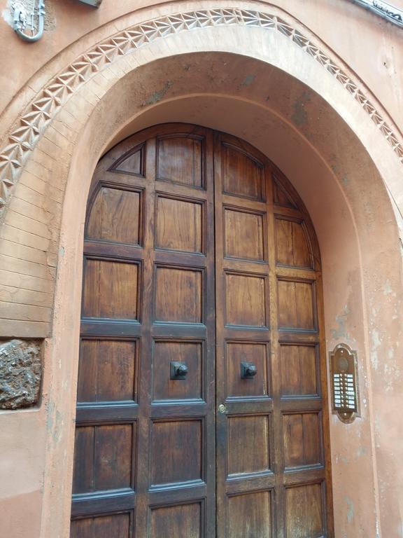 Апартаменты Mansarda Santa Margherita Болонья Экстерьер фото